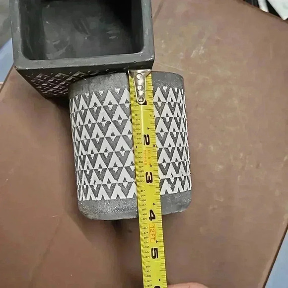 Accent Holders - Picture 9 of 9